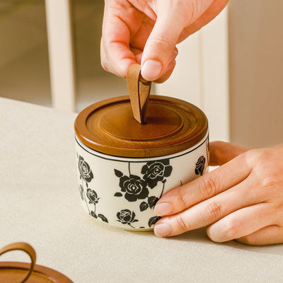 Цветочный дизайн запечатанная стеклянная банка идеально подходит для хранения в кухне и микроволновой печи