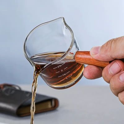 100 мл прозрачной боросиликатной стеклянной чашки с крышкой в стиле минималистского дизайна