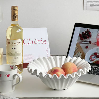 Современный дизайн пластиковой многоцветной чаши для элегантного хранилища кухни и вечеринки